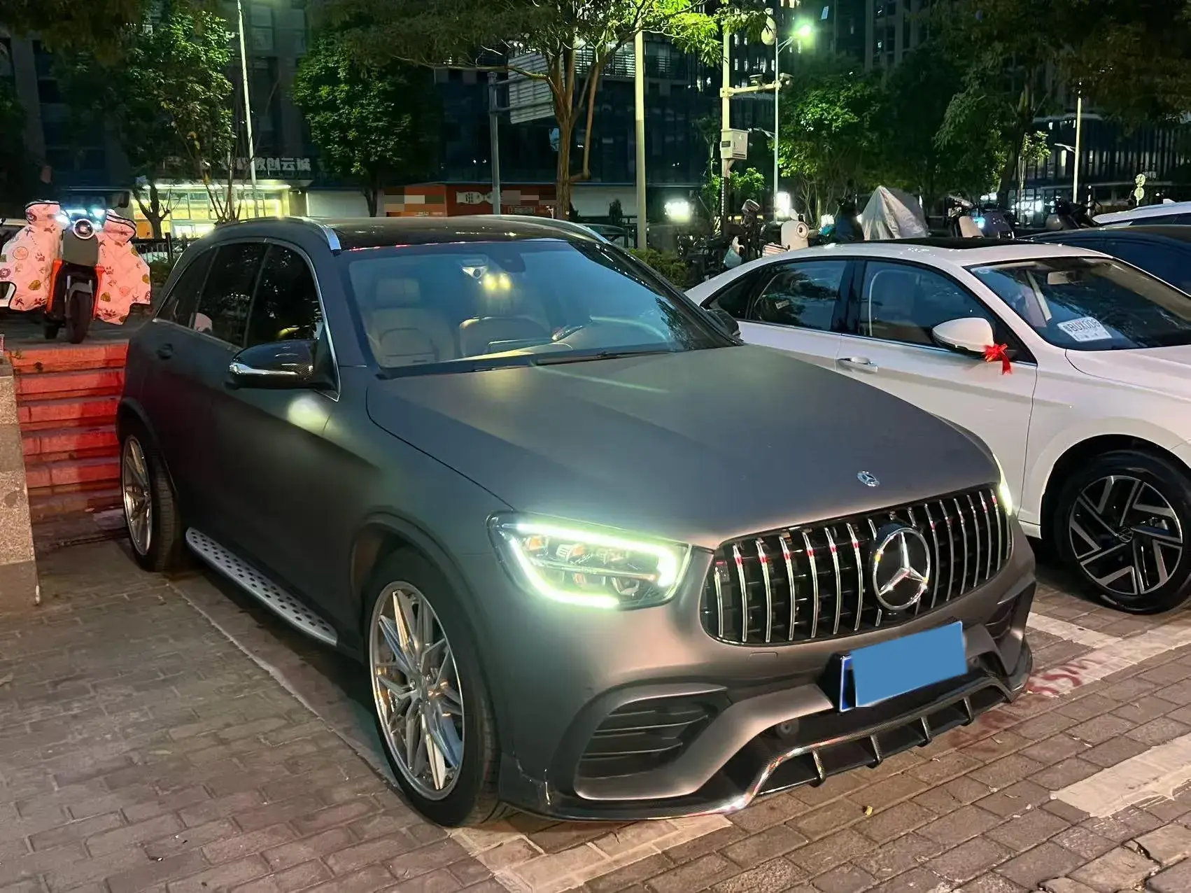 2020 MERCEDES-BENZ GLC thumbnail 3