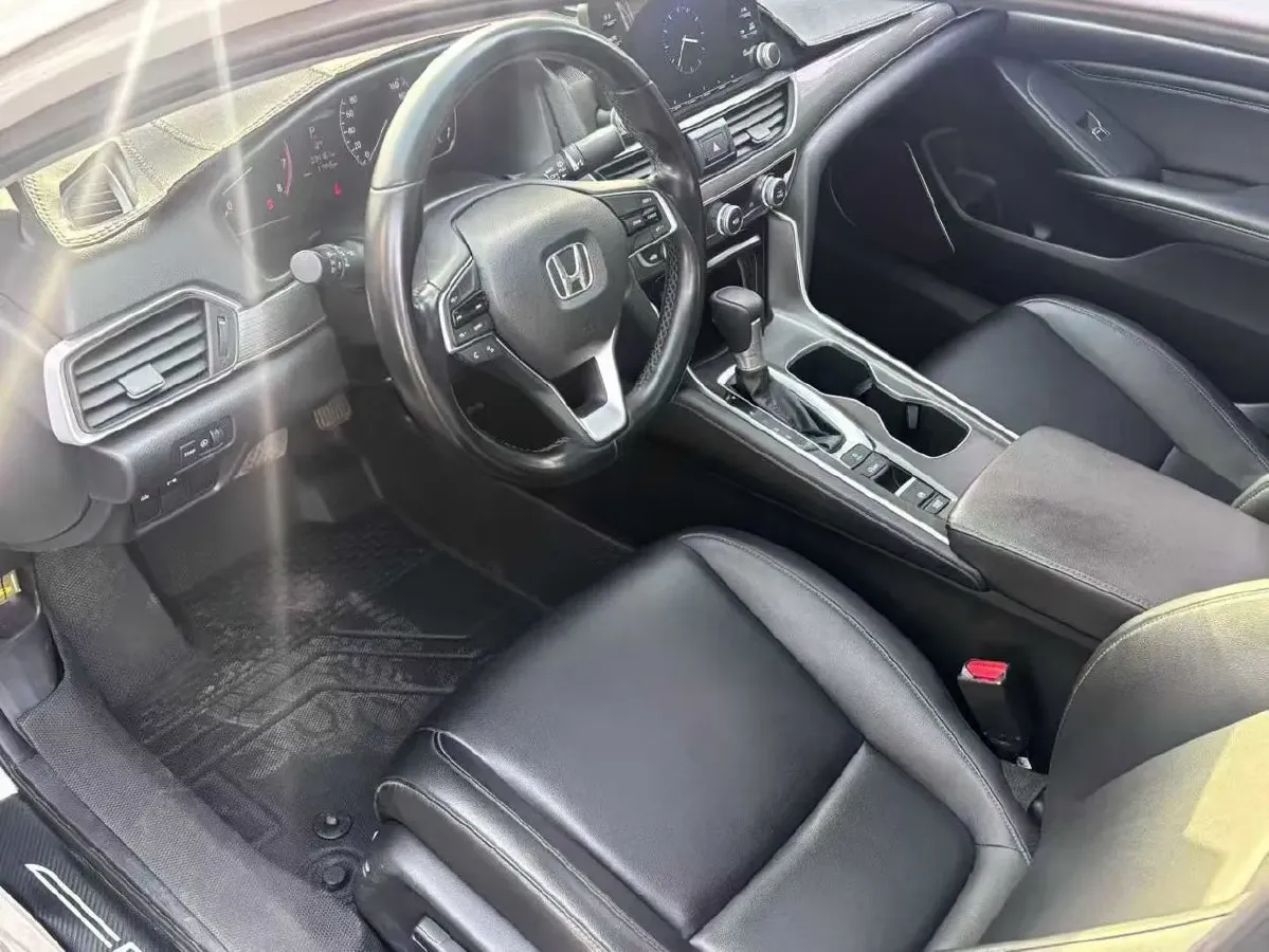 2018 Honda Accord 1.5T 194HP L4 CVT,autocango,china used car exporter,china ev exporter,chinese used car exporter,chinese used ev exporter