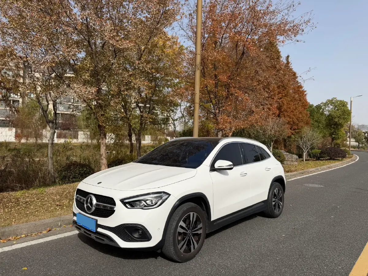 2022 Mercedes-Benz GLA Class 1.3T 163HP L4 7DCT