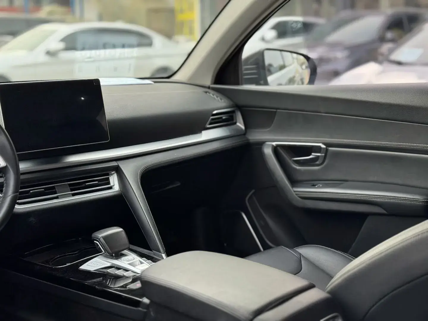 2019 BYD SONG thumbnail 3