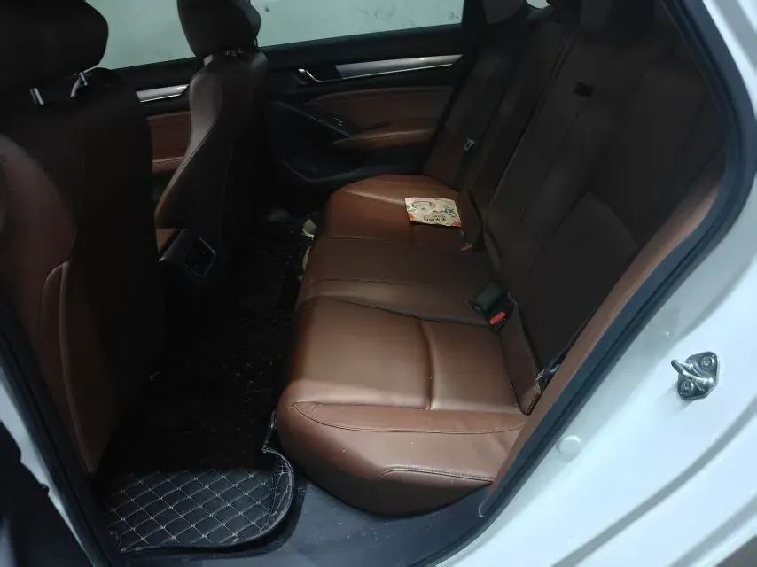 2019 Honda Inspire 2.0L 146HP L4 E-CVT Hybrid,autocango,china used car exporter,china ev exporter,chinese used car exporter,chinese used ev exporter