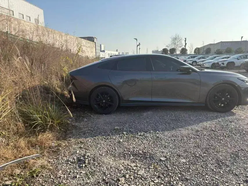 2022 CHANGAN UNI-V thumbnail 3