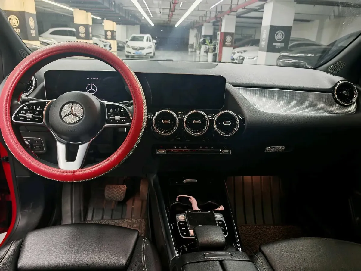2020 Mercedes-Benz B Class 1.3T 163HP L4 7DCT,autocango,china used car exporter,china ev exporter,chinese used car exporter,chinese used ev exporter