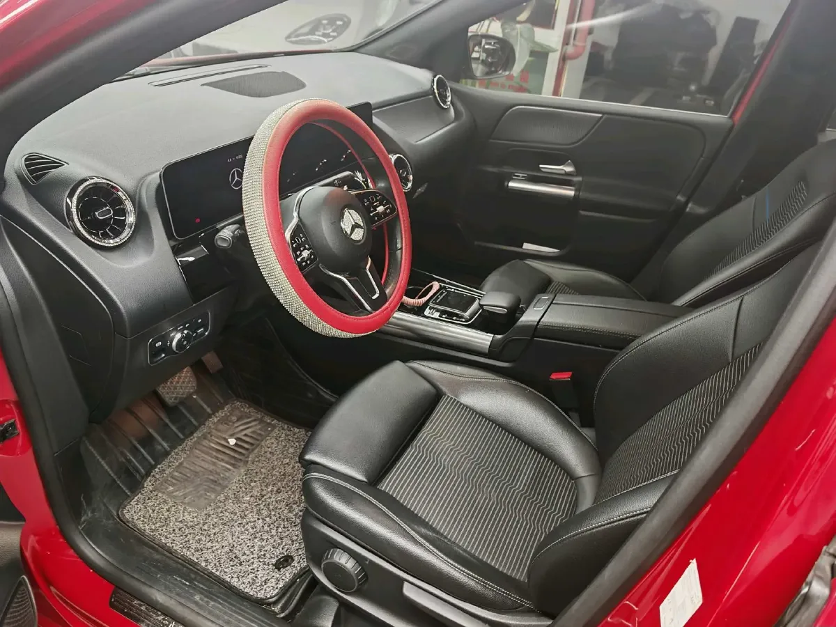 2020 Mercedes-Benz B Class 1.3T 163HP L4 7DCT,autocango,china used car exporter,china ev exporter,chinese used car exporter,chinese used ev exporter