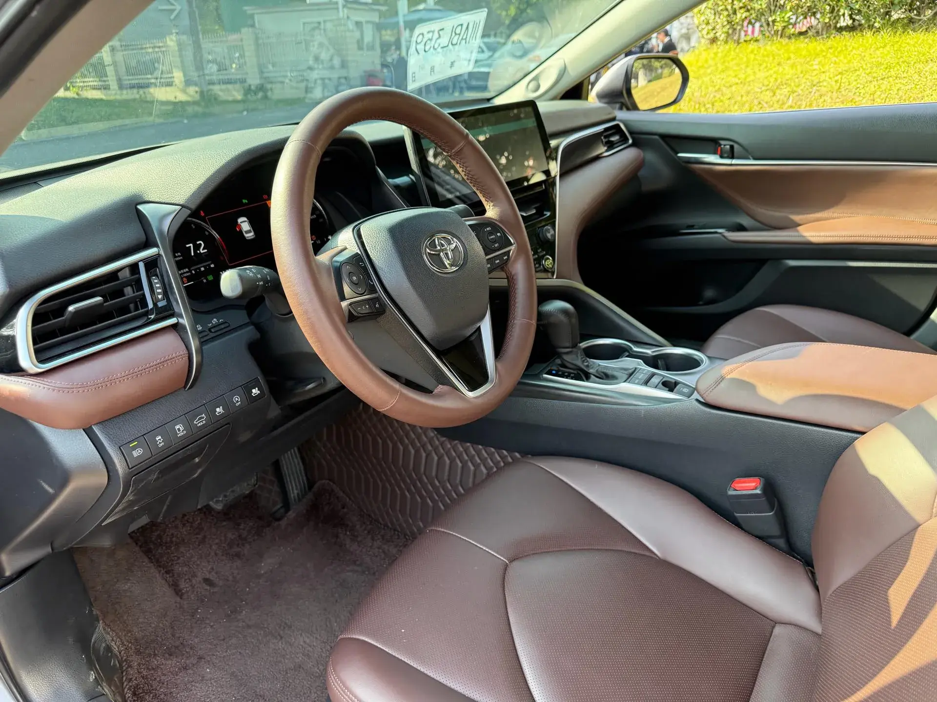 2021 TOYOTA CAMRY thumbnail 4