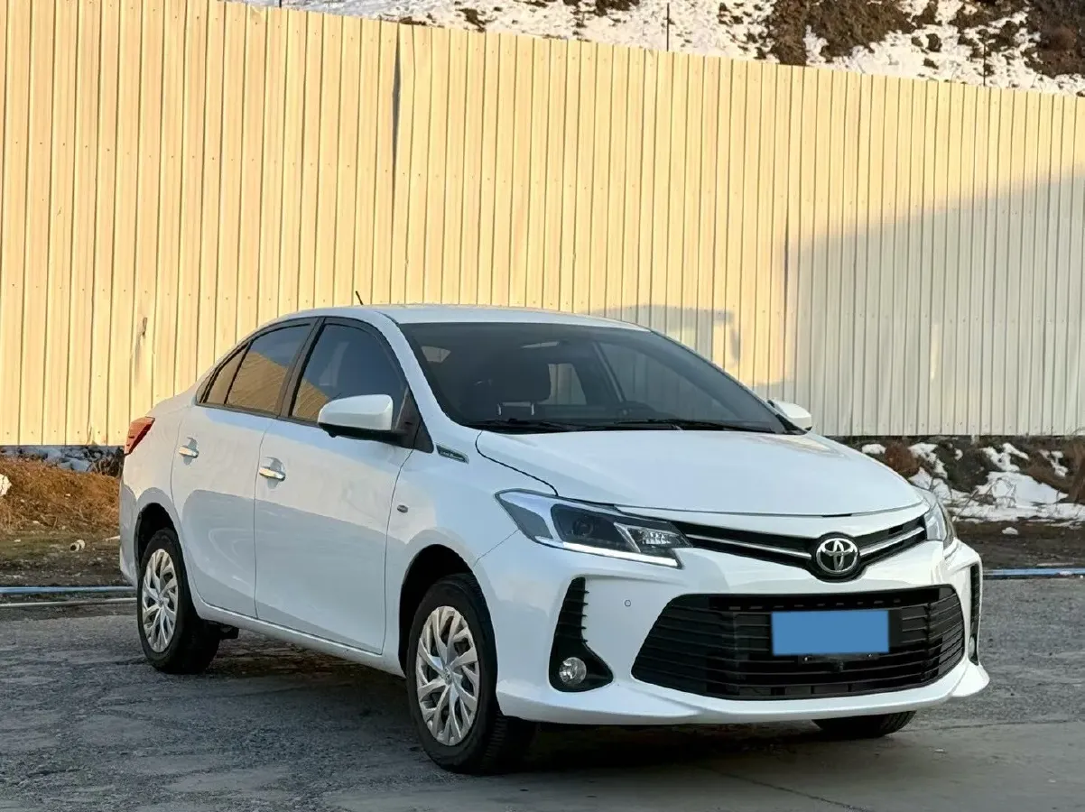 2022 Toyota Vios 1.5L 112HP L4 CVT,autocango,china used car exporter,china ev exporter,chinese used car exporter,chinese used ev exporter
