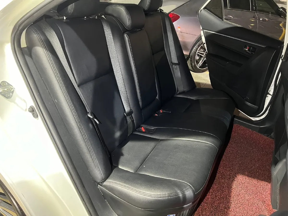 2020 Toyota Corolla Hybird E+ 1.8L 99HP L4 E-CVT PHEV 10.5KWH,autocango,china used car exporter,china ev exporter,chinese used car exporter,chinese used ev exporter