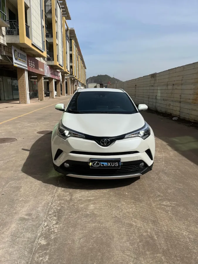 2018 Toyota Izoa 2.0L 171HP L4 CVT,autocango,china used car exporter,china ev exporter,chinese used car exporter,chinese used ev exporter