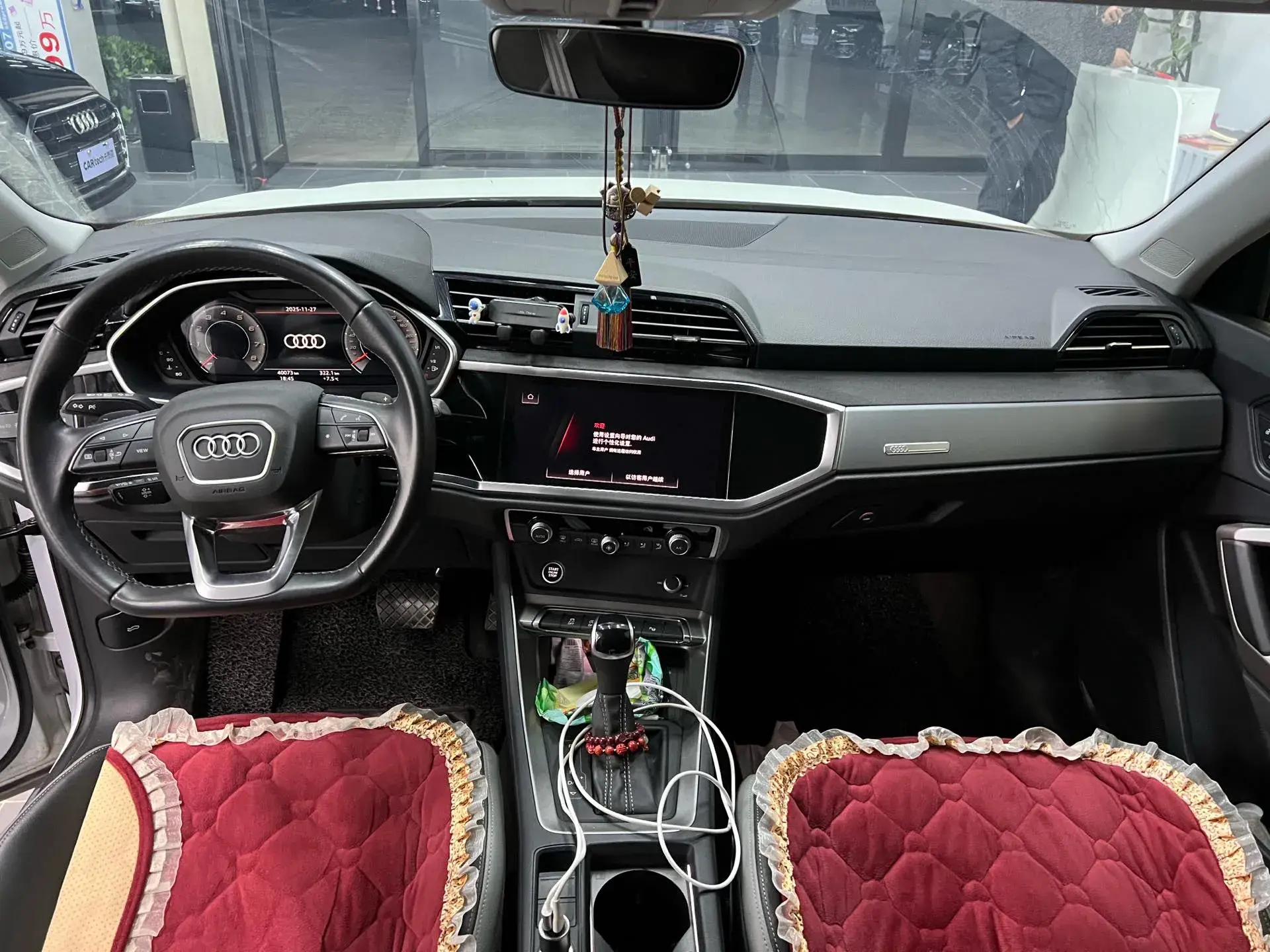 2022 AUDI Q3 thumbnail 4