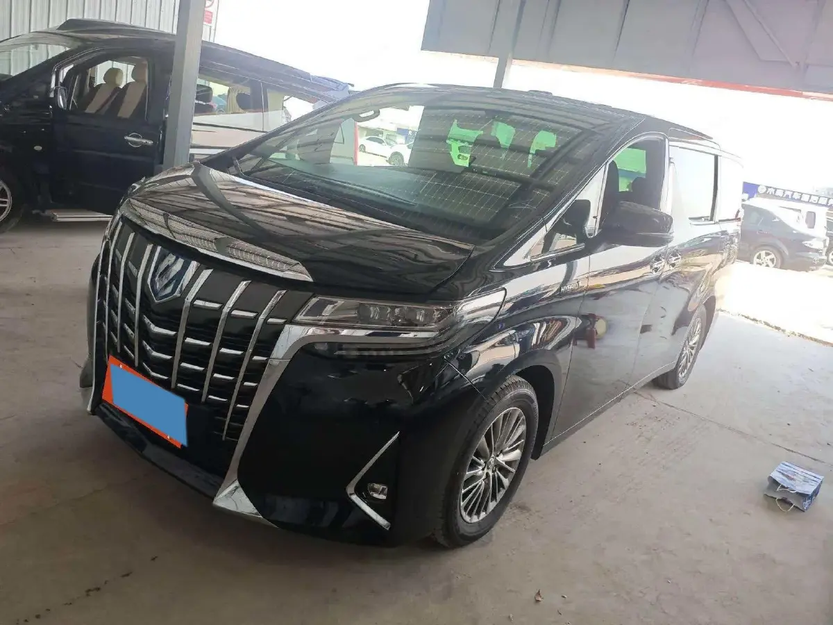 2019 Toyota Alphard 2.5L 117HP L4 E-CVT Hybrid