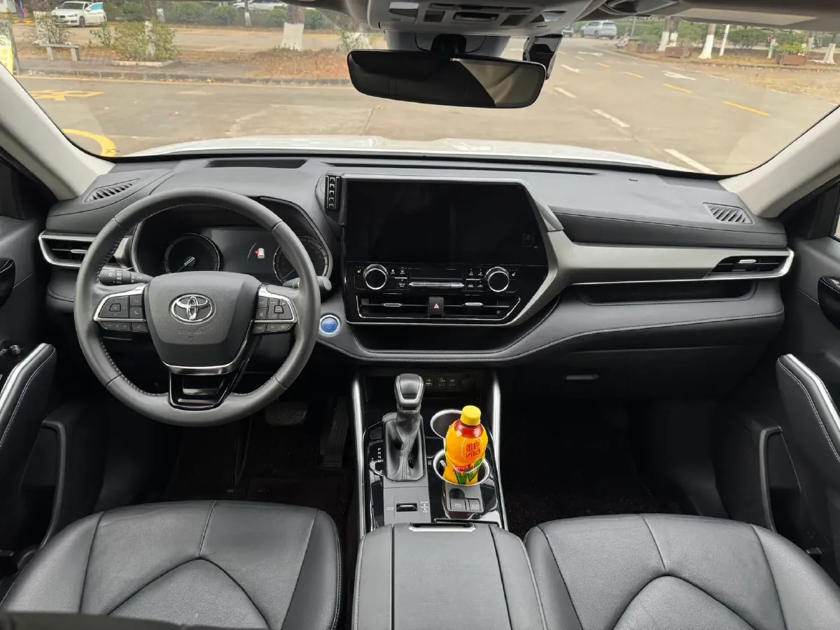 2023 Toyota Highlander 2.5L 189HP L4 E-CVT Hybrid,autocango,china used car exporter,china ev exporter,chinese used car exporter,chinese used ev exporter