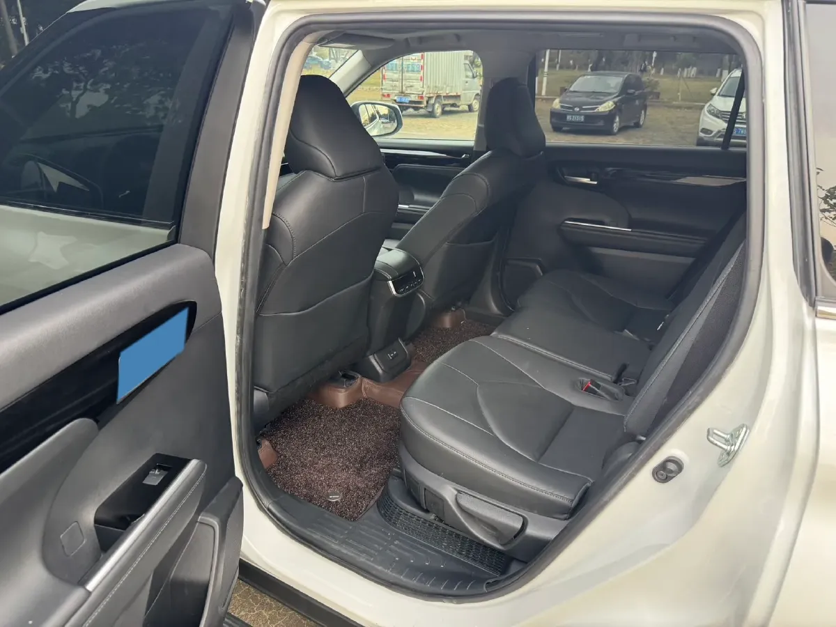 2023 Toyota Highlander 2.5L 189HP L4 E-CVT Hybrid,autocango,china used car exporter,china ev exporter,chinese used car exporter,chinese used ev exporter