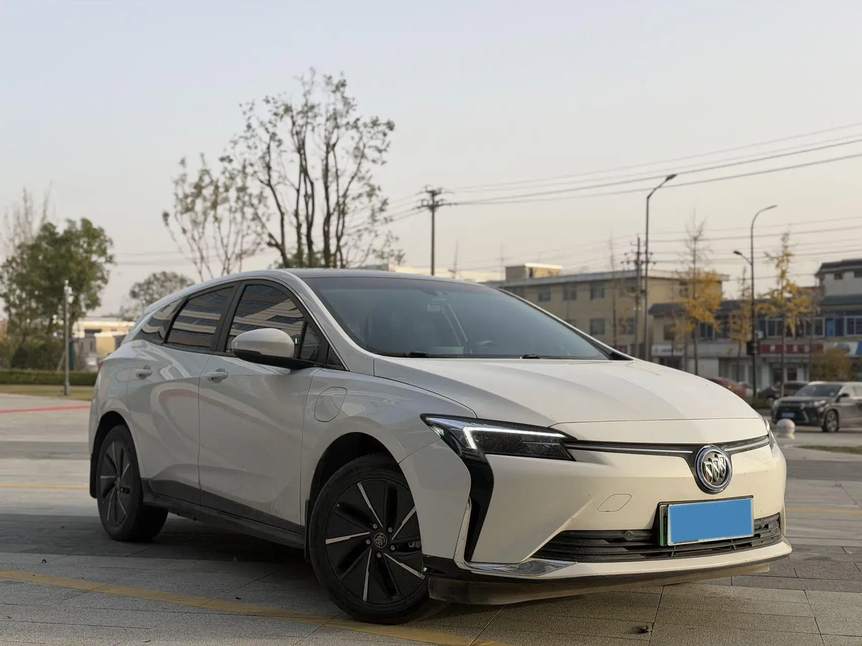 2023 BUICK VELITE thumbnail 2