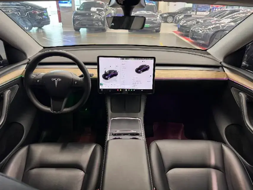 2022 TESLA MODEL thumbnail 4