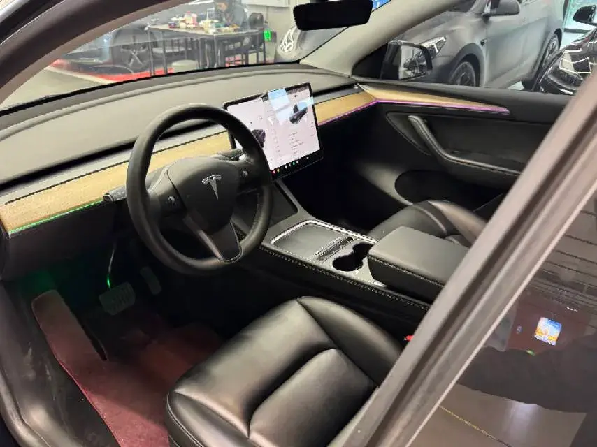 2022 TESLA MODEL thumbnail 3