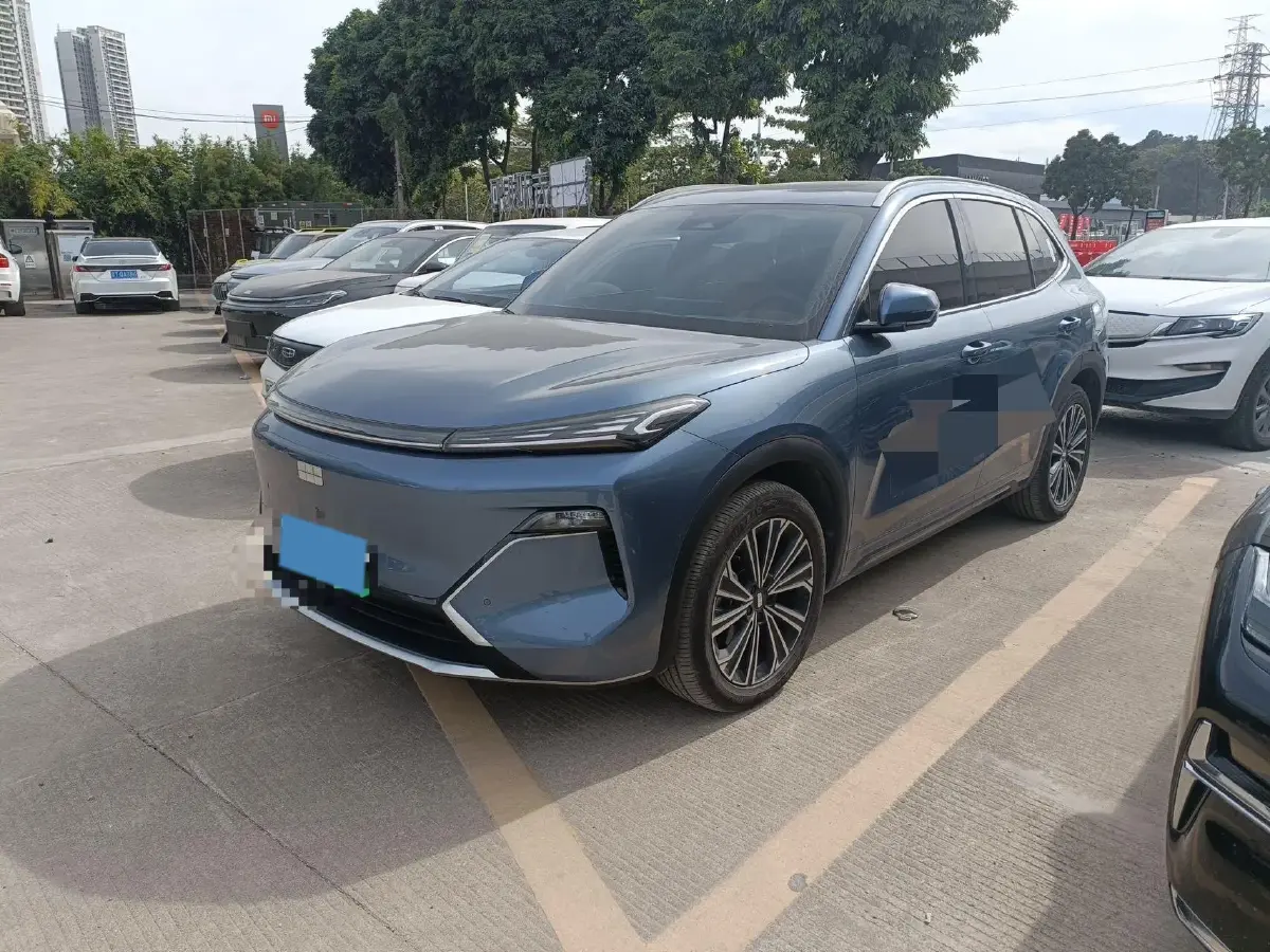 2025 Geely Galaxy L6 1.5L 112HP L4 1DHT PHEV 19.09KWH