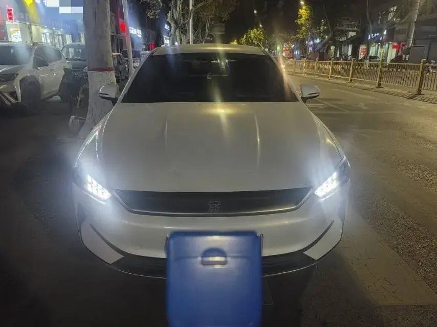 2024 BYD QIN thumbnail 3