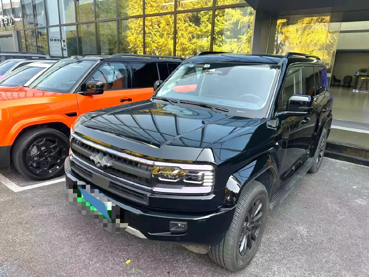 2025 FangChengBao Bao 5 1.5T 194HP L4 E-CVT PHEV 31.8KWH