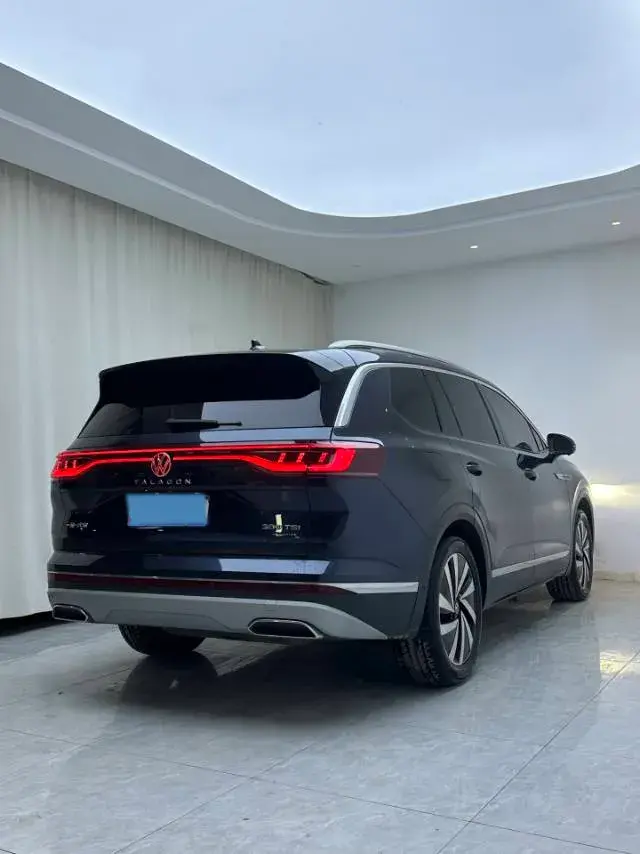 2021 VOLKSWAGEN TALAGON thumbnail 4