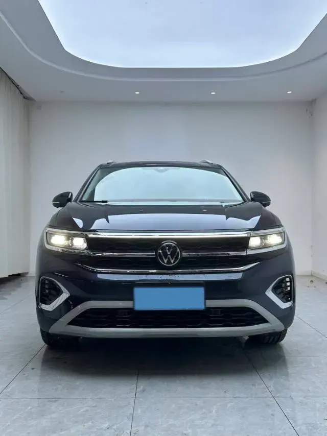 2021 VOLKSWAGEN TALAGON thumbnail 2