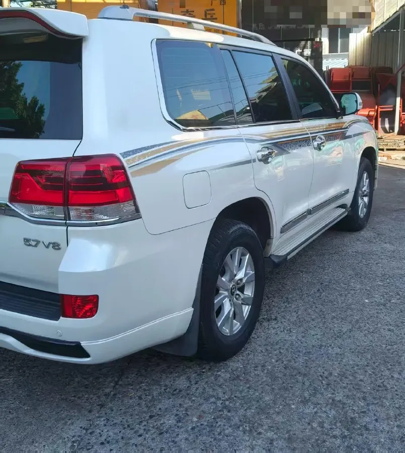 2015 Toyota Land Cruiser 4.6L 310HP V8 6AT,autocango,china used car exporter,china ev exporter,chinese used car exporter,chinese used ev exporter