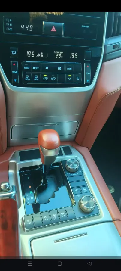 2015 Toyota Land Cruiser 4.6L 310HP V8 6AT,autocango,china used car exporter,china ev exporter,chinese used car exporter,chinese used ev exporter