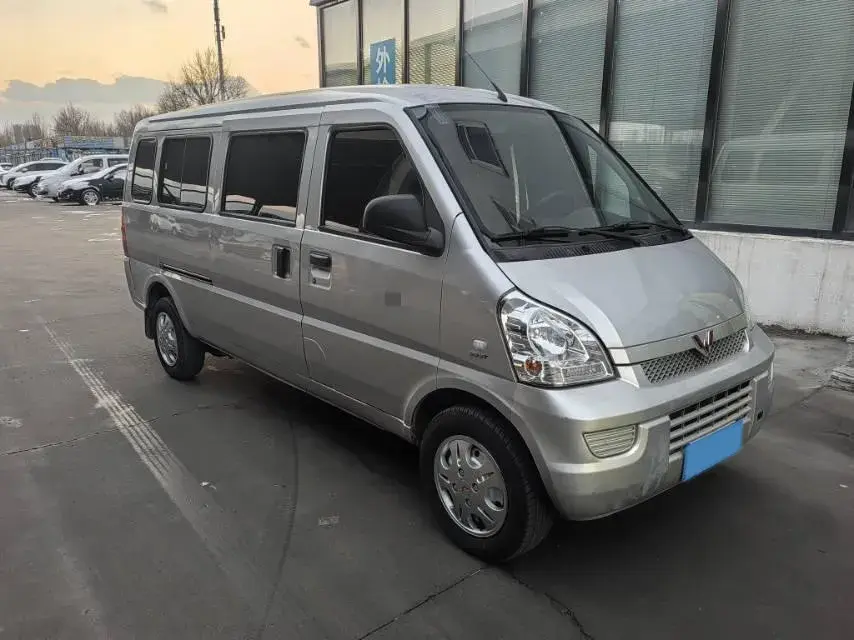 2021 WULING RONGGUANG thumbnail 2
