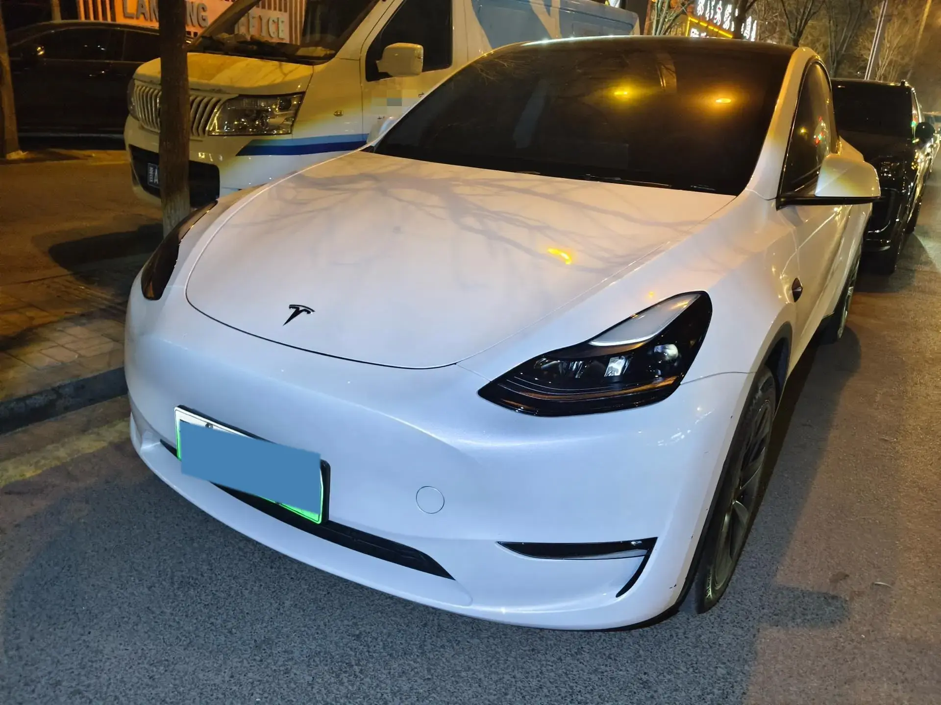 2024 TESLA MODEL view 1
