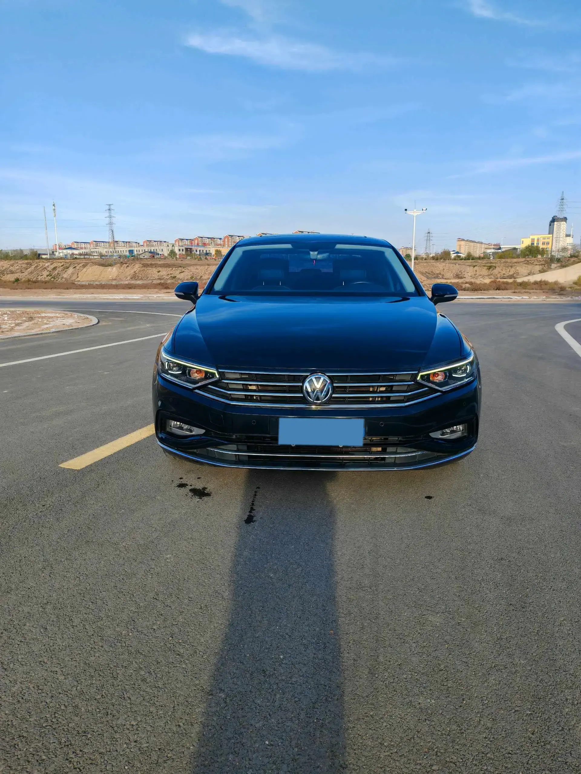 2019 VOLKSWAGEN MAGOTAN thumbnail 3