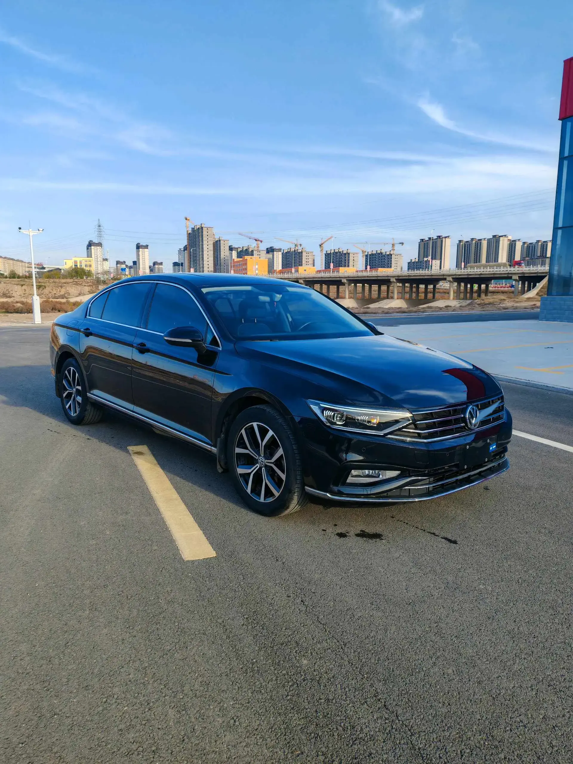 2019 VOLKSWAGEN MAGOTAN thumbnail 2