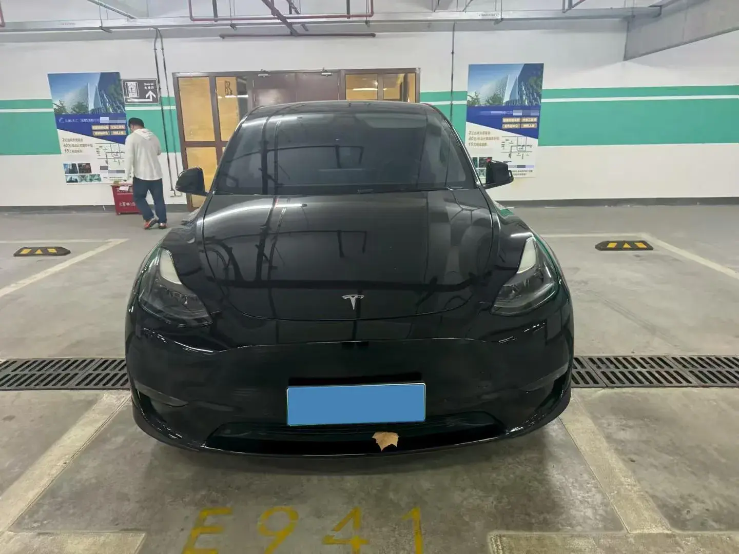 2022 TESLA MODEL thumbnail 2