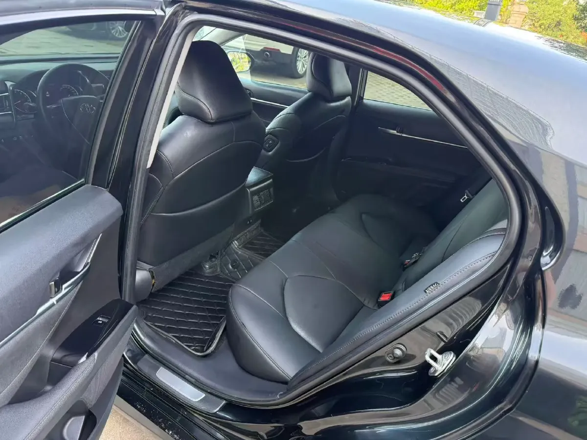 2019 Toyota Camry 2.0L 178HP L4 CVT,autocango,china used car exporter,china ev exporter,chinese used car exporter,chinese used ev exporter