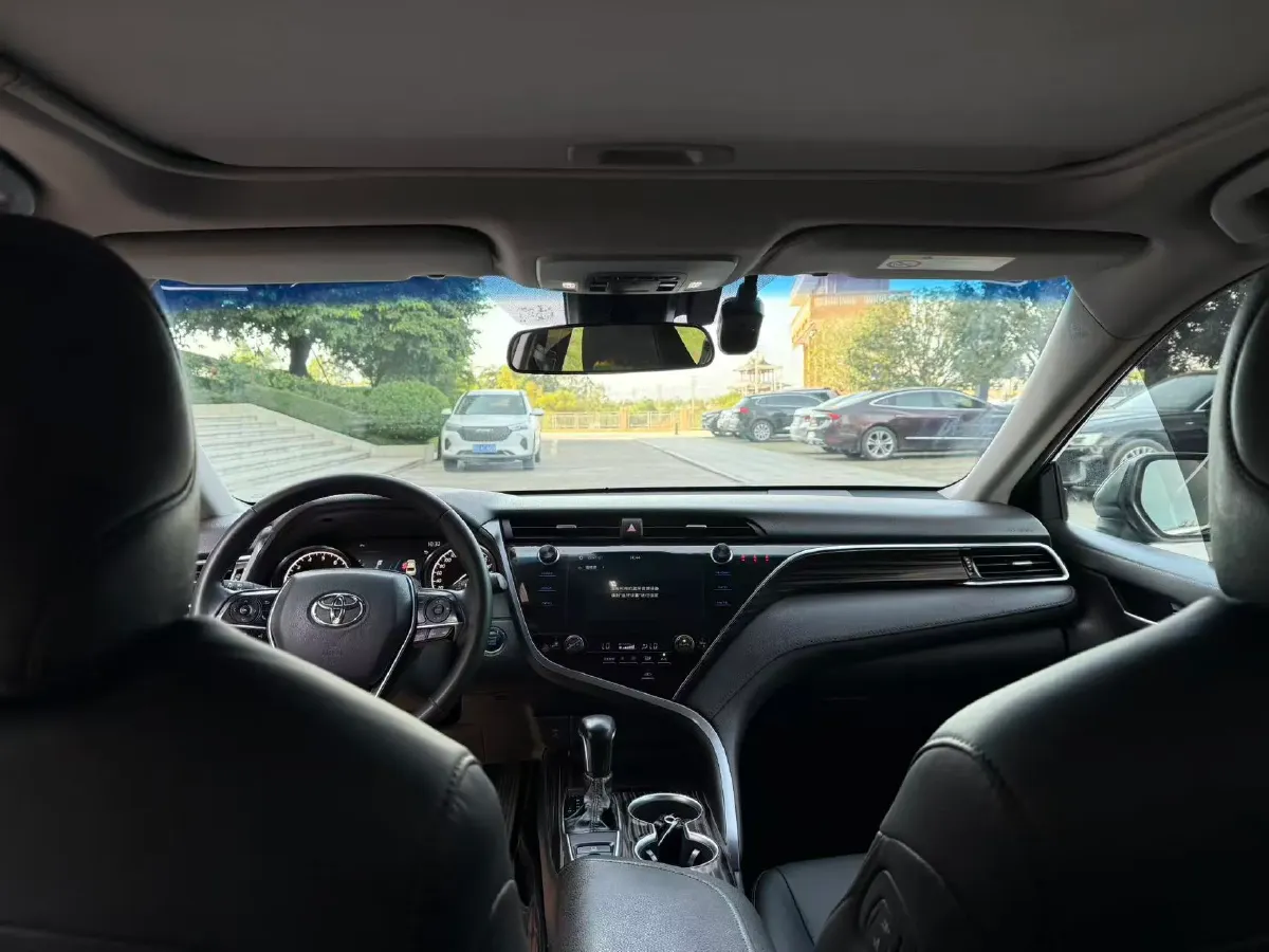 2019 Toyota Camry 2.0L 178HP L4 CVT,autocango,china used car exporter,china ev exporter,chinese used car exporter,chinese used ev exporter
