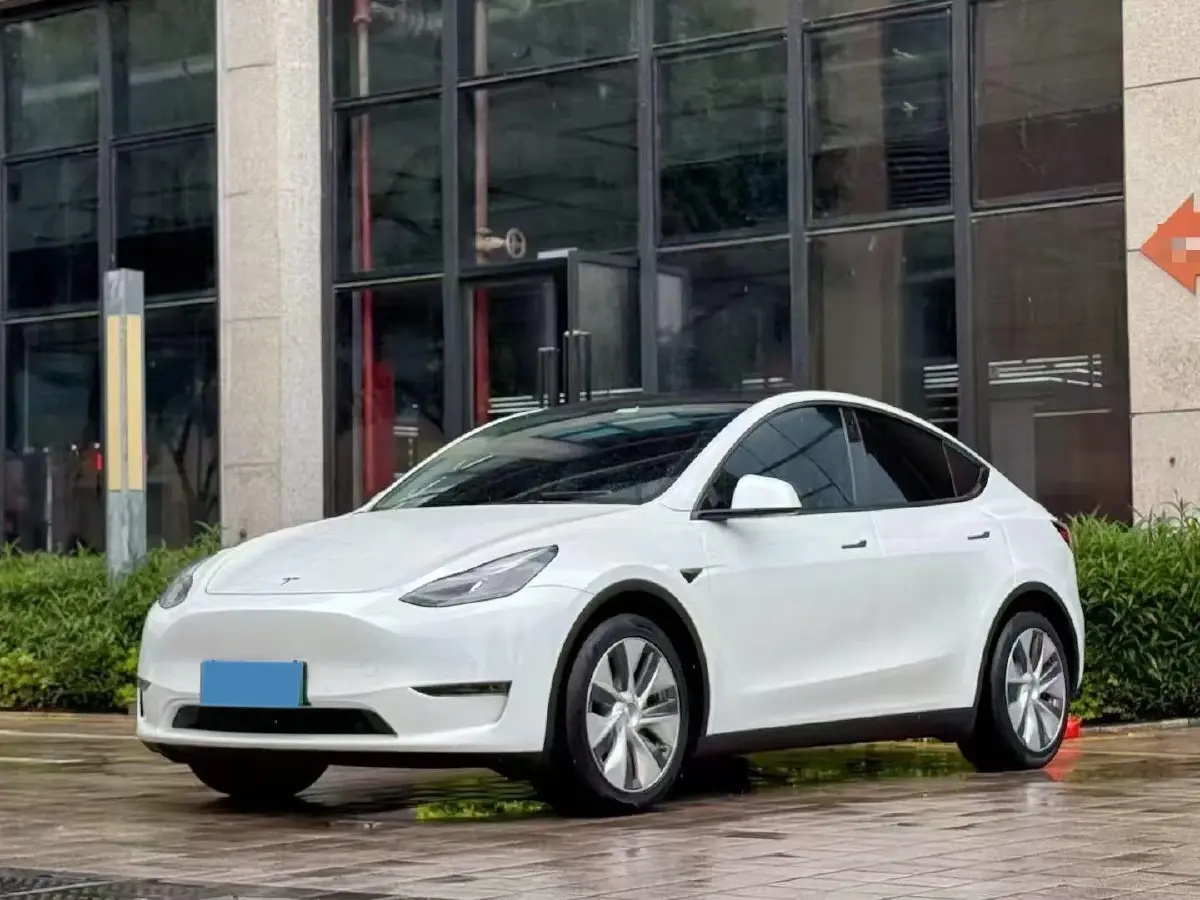 2021 Tesla Model Y BEV 60KWH