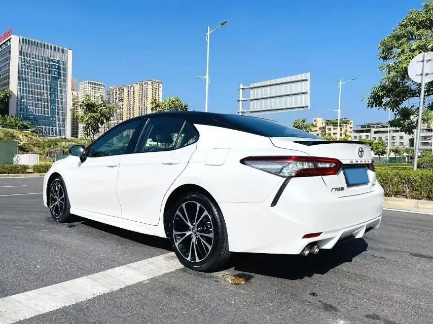 2019 Toyota Camry 2.5L 209HP L4 8AT,autocango,china used car exporter,china ev exporter,chinese used car exporter,chinese used ev exporter