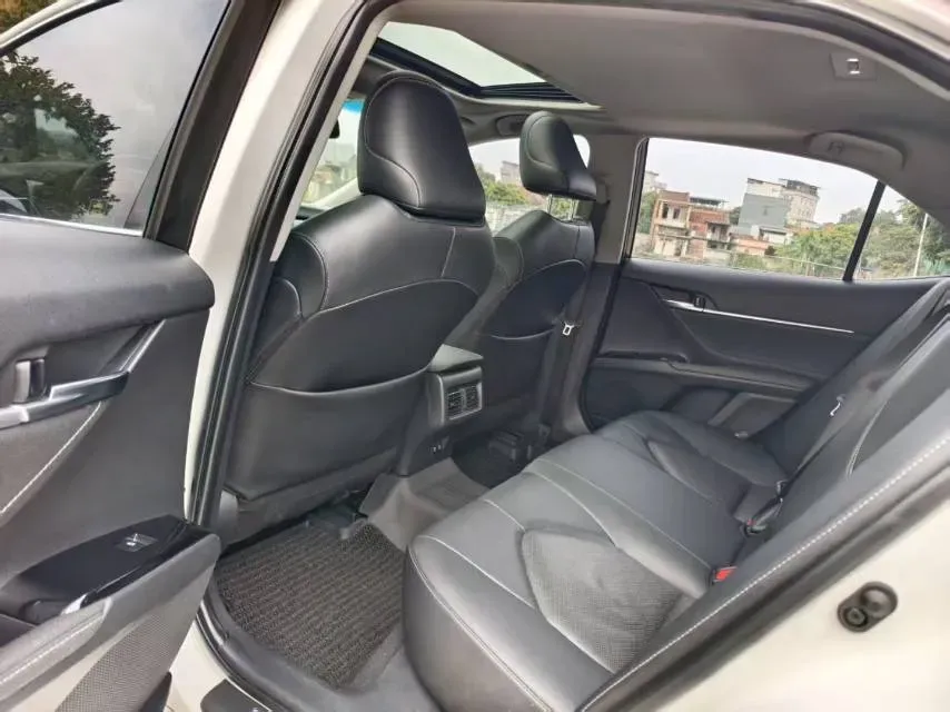 2019 Toyota Camry 2.5L 209HP L4 8AT,autocango,china used car exporter,china ev exporter,chinese used car exporter,chinese used ev exporter