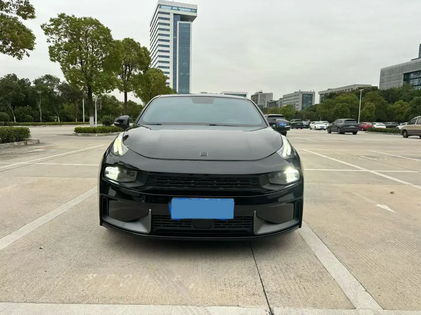 2022 LYNK&CO 03 thumbnail 2