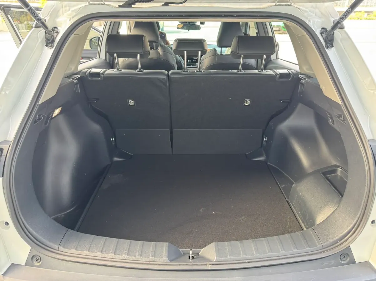 2023 Toyota Frontlander 2.0L 152HP L4 E-CVT Hybrid,autocango,china used car exporter,china ev exporter,chinese used car exporter,chinese used ev exporter