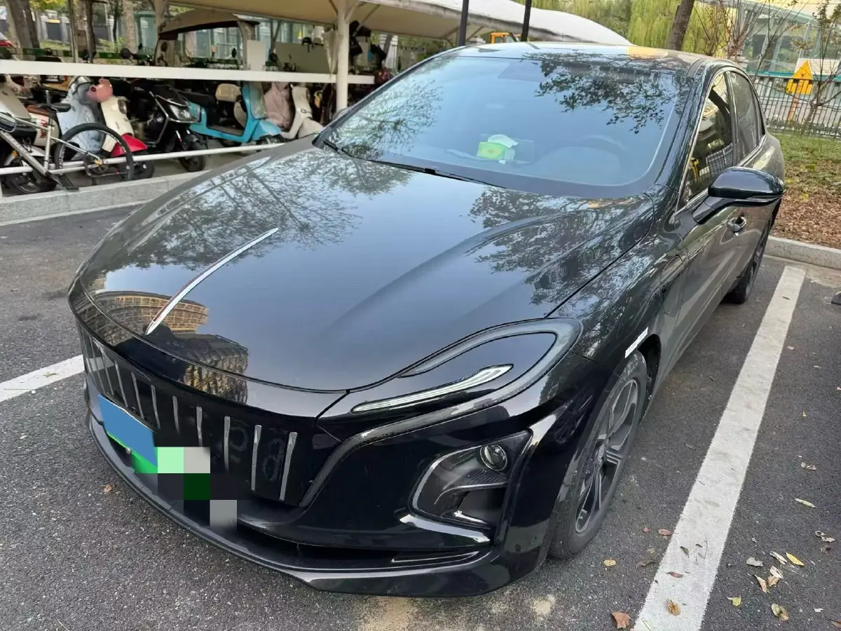 2022 HongQi E-QM5 BEV 54KWH