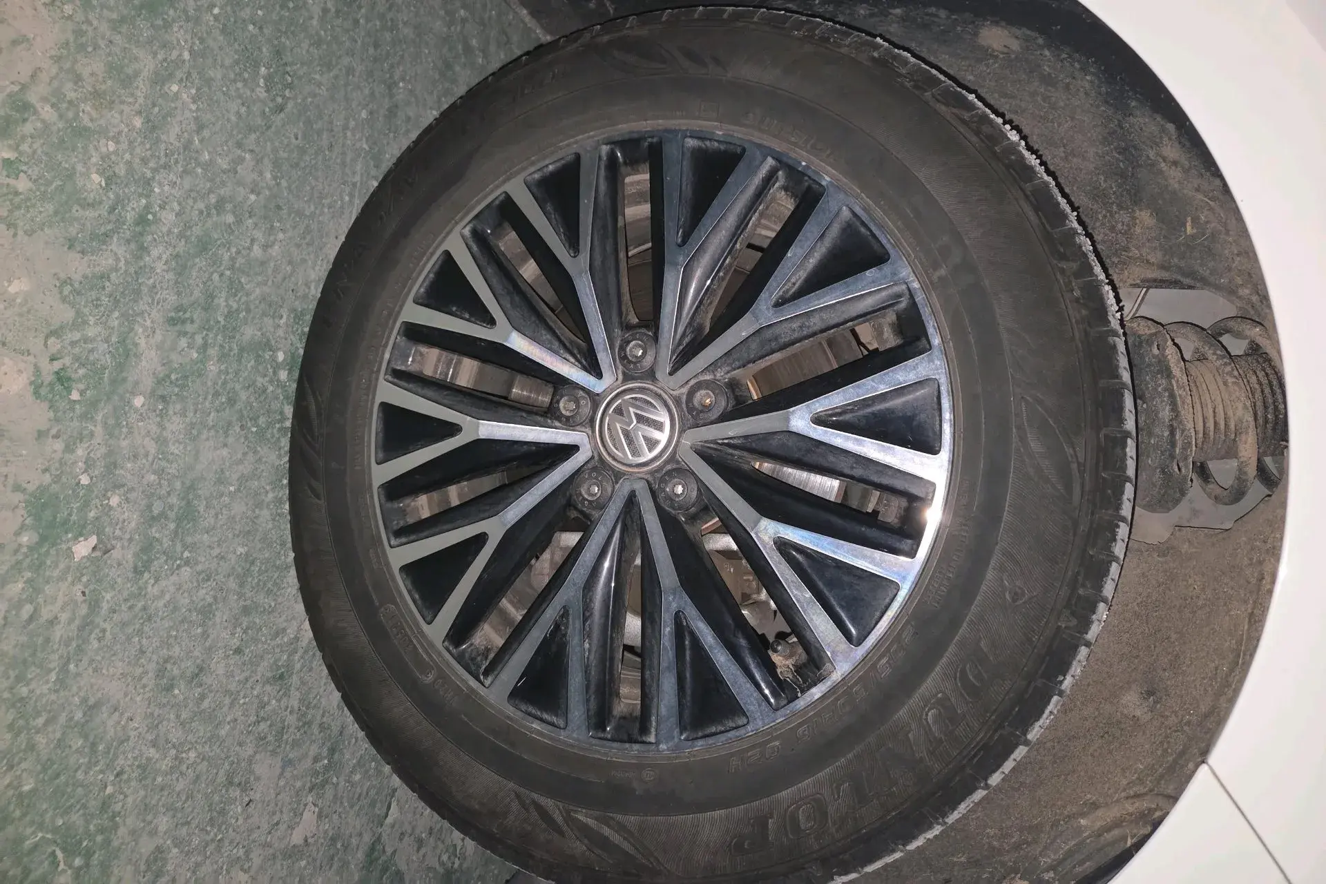 2021 VOLKSWAGEN SAGITAR thumbnail 2