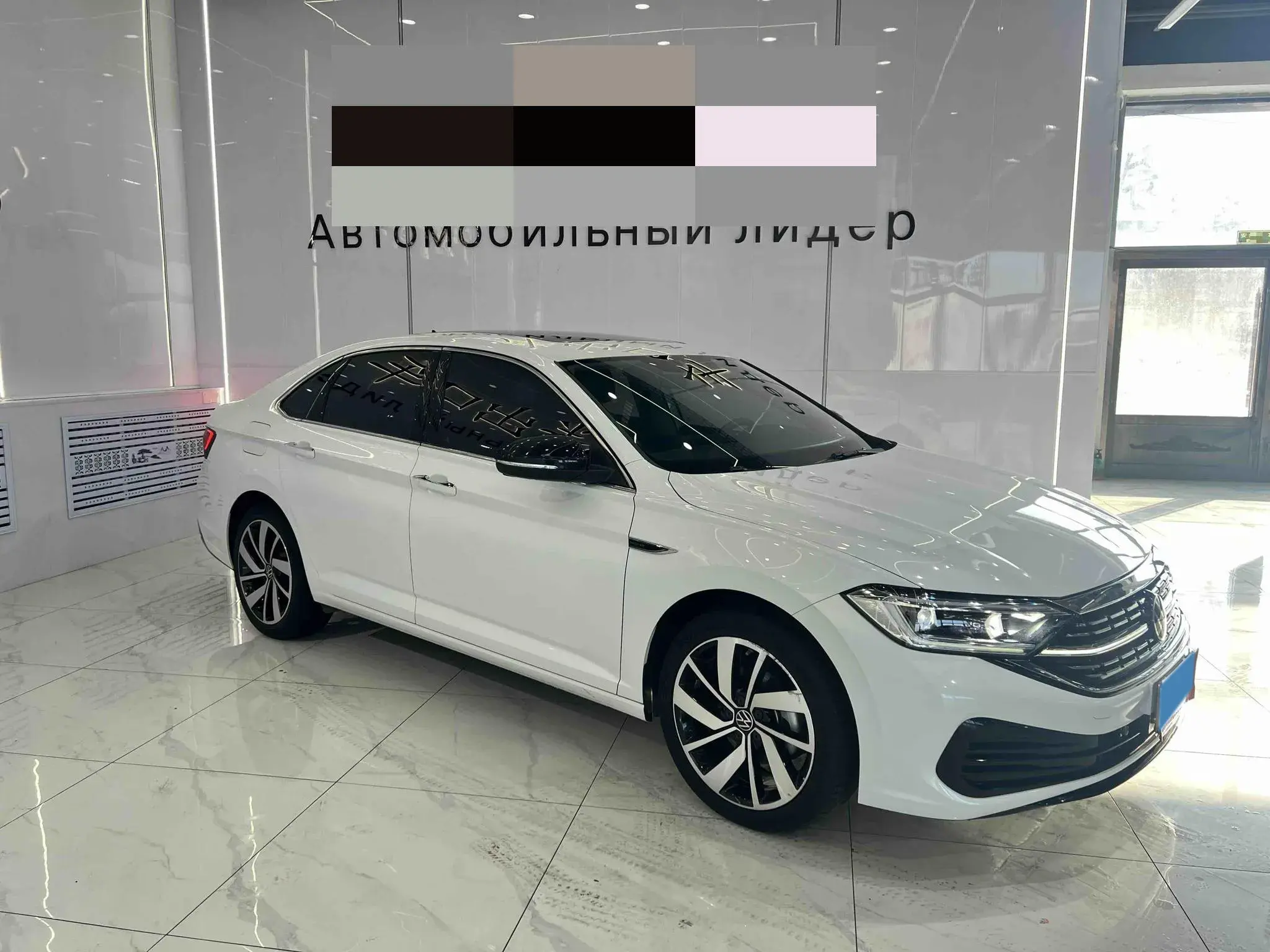 2023 VOLKSWAGEN SAGITAR thumbnail 4
