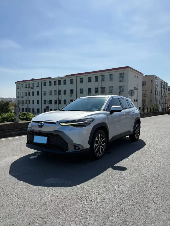 2023 Toyota Frontlander 2.0L 171HP L4 CVT