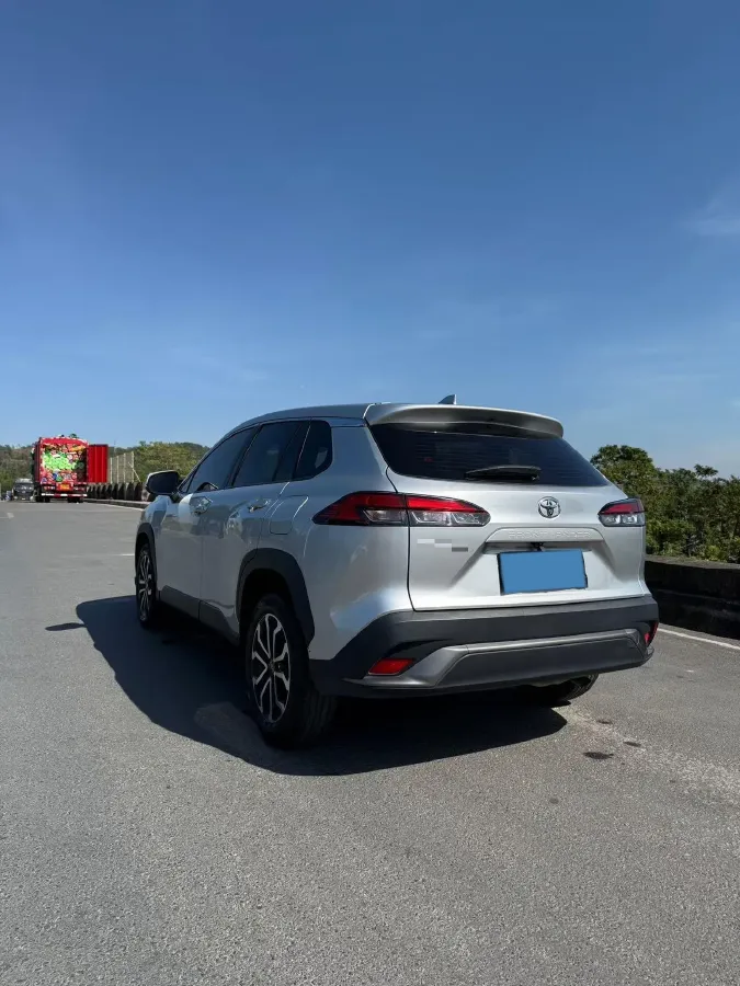 2023 Toyota Frontlander 2.0L 171HP L4 CVT,autocango,china used car exporter,china ev exporter,chinese used car exporter,chinese used ev exporter