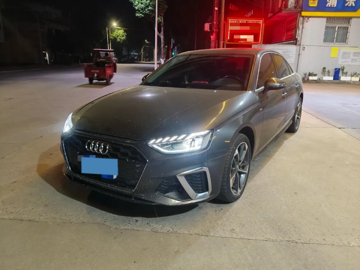 2020 Audi A4L 2.0T 150HP L4 7DCT,autocango,china used car exporter,china ev exporter,chinese used car exporter,chinese used ev exporter