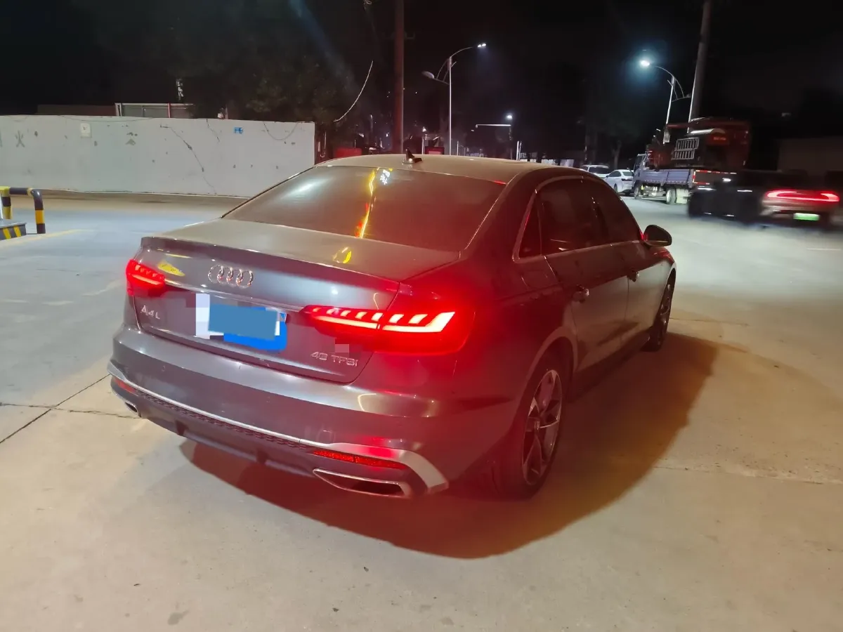 2020 Audi A4L 2.0T 150HP L4 7DCT,autocango,china used car exporter,china ev exporter,chinese used car exporter,chinese used ev exporter