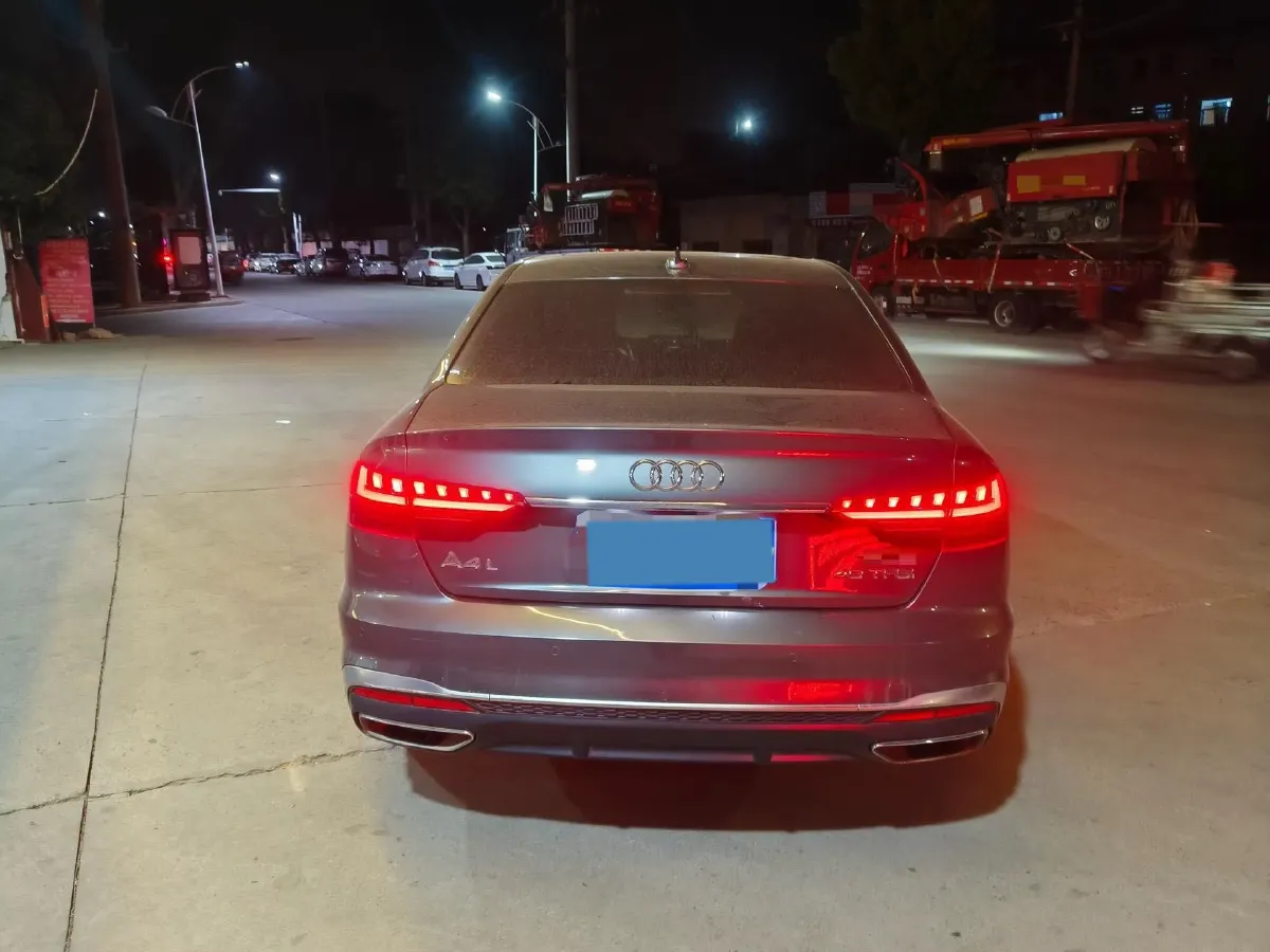 2020 Audi A4L 2.0T 150HP L4 7DCT,autocango,china used car exporter,china ev exporter,chinese used car exporter,chinese used ev exporter