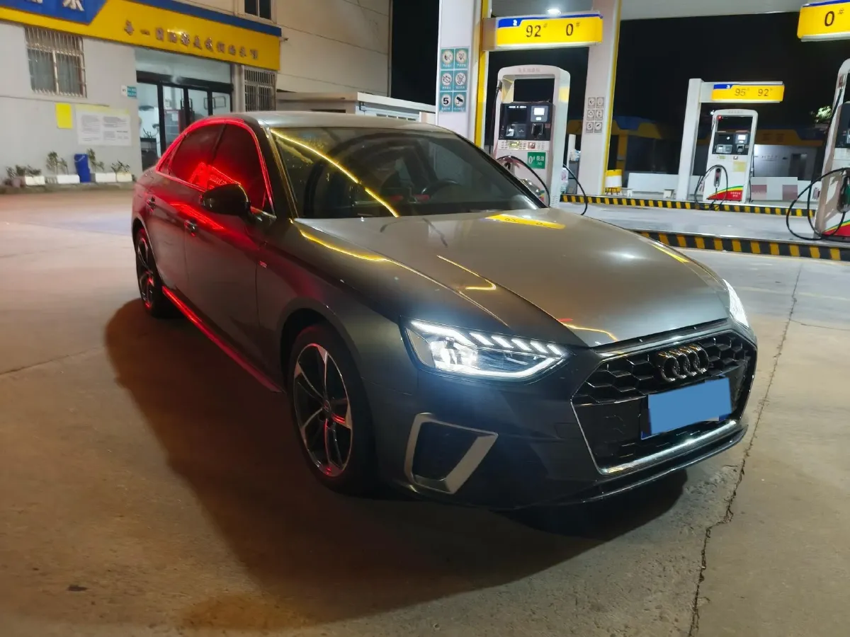 2020 Audi A4L 2.0T 150HP L4 7DCT,autocango,china used car exporter,china ev exporter,chinese used car exporter,chinese used ev exporter