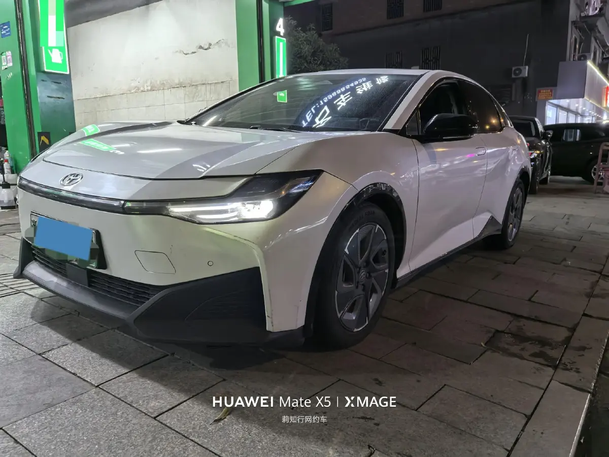 2023 Toyota bZ3 BEV 49.92KWH