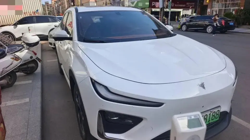 2023 NETA X thumbnail 2