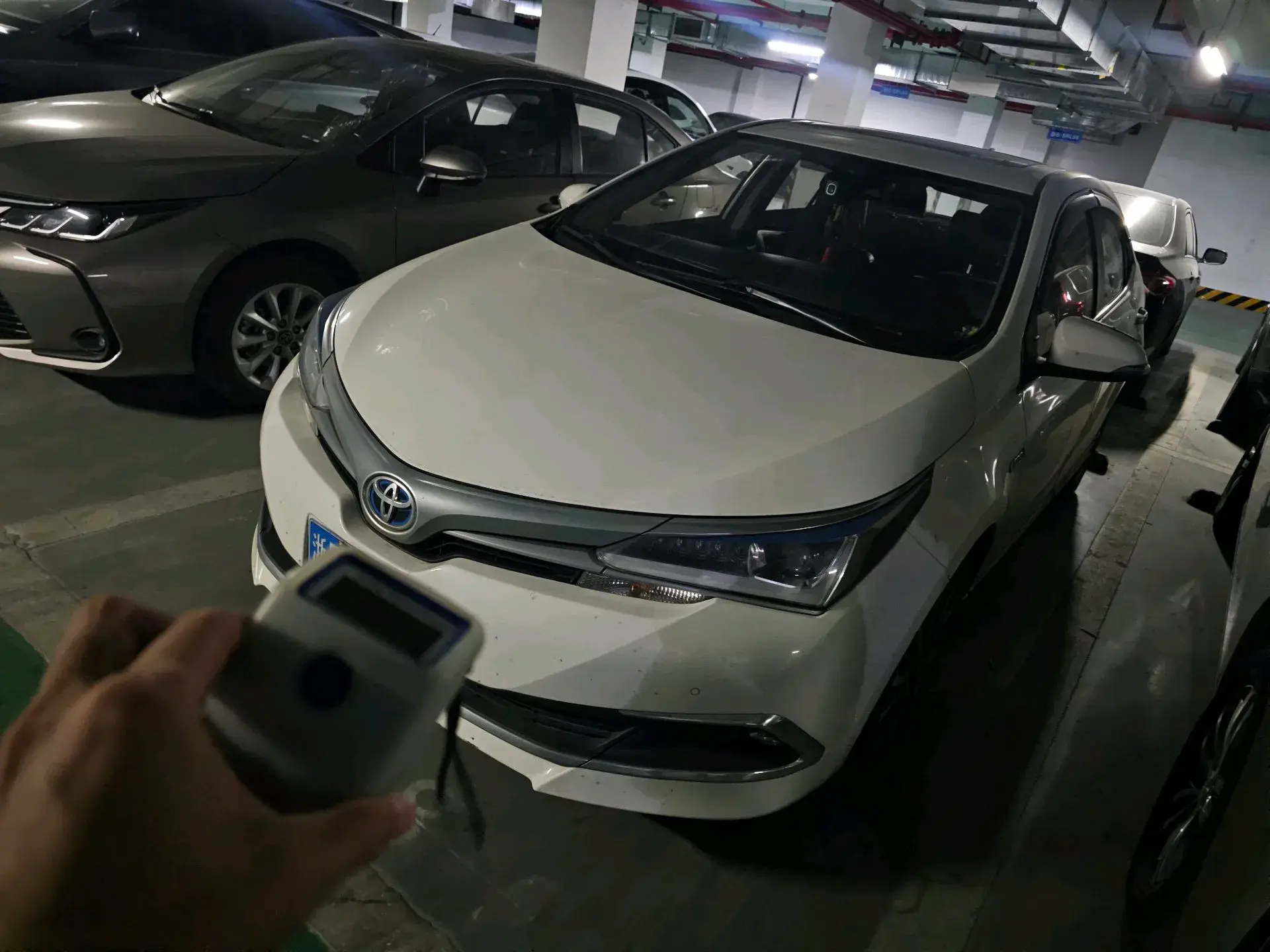 2018 TOYOTA COROLLA view 1